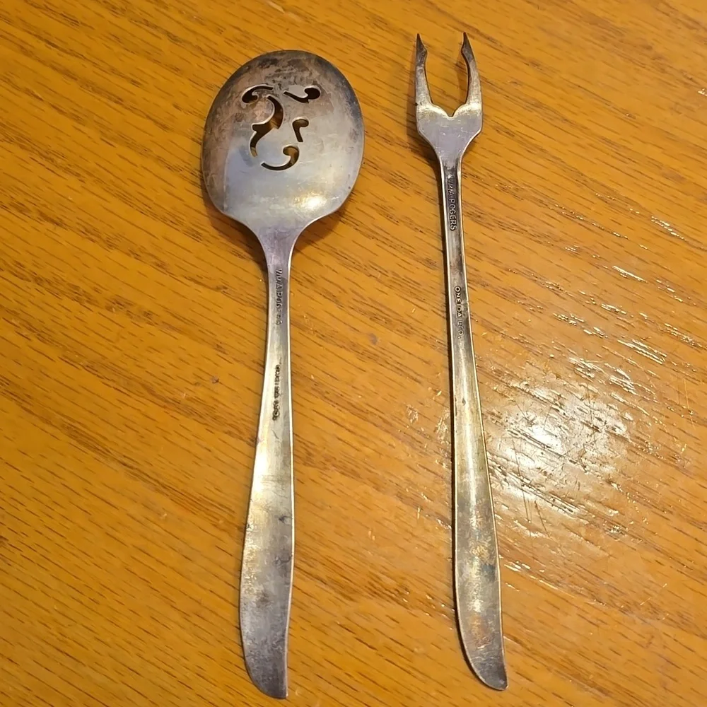 VTG WM A. Rogers Oneida Ltd 1958 Wildwood Silverplated Jelly Spoon & Olive Fork